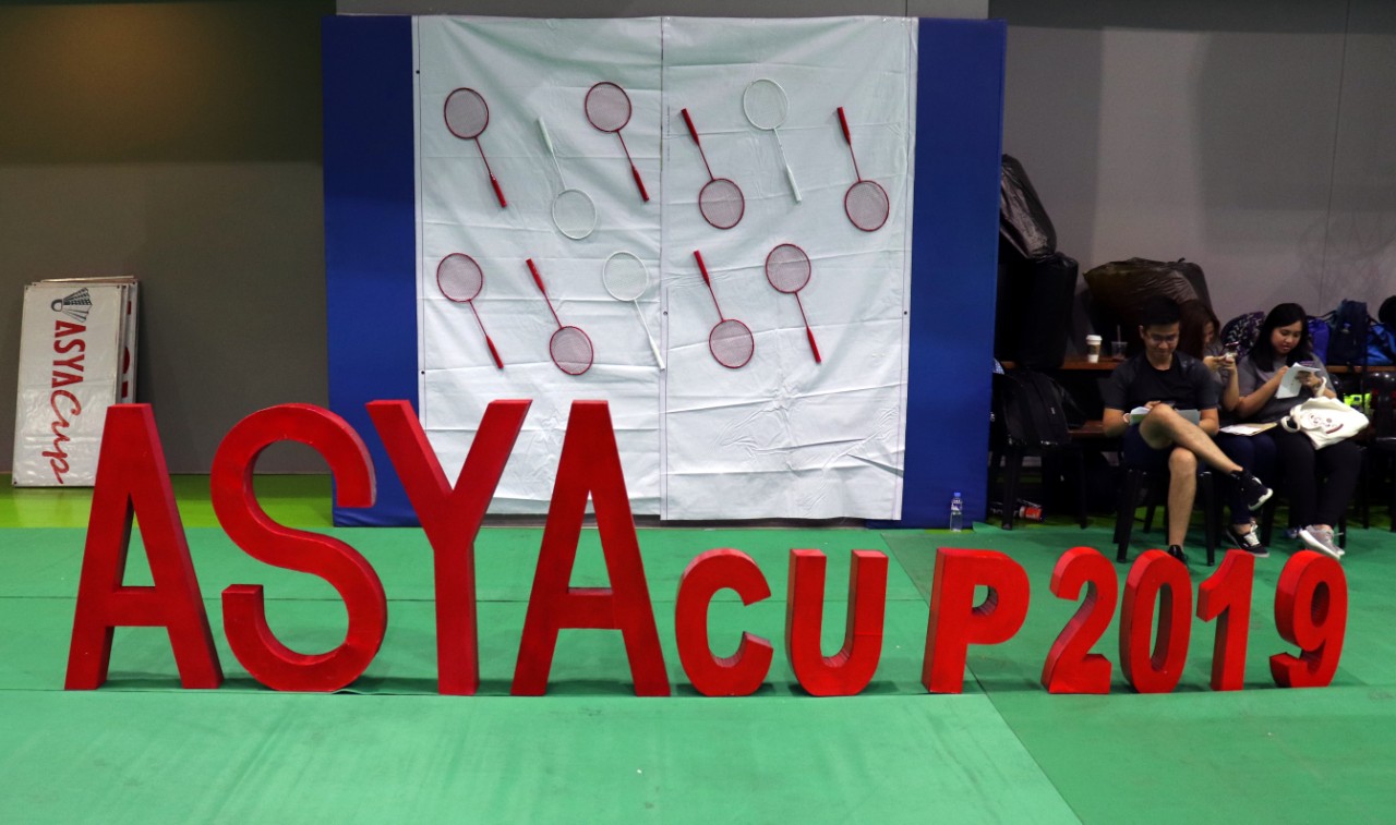 ASYA delivers annual badminton cup, obtains Supreme’s support