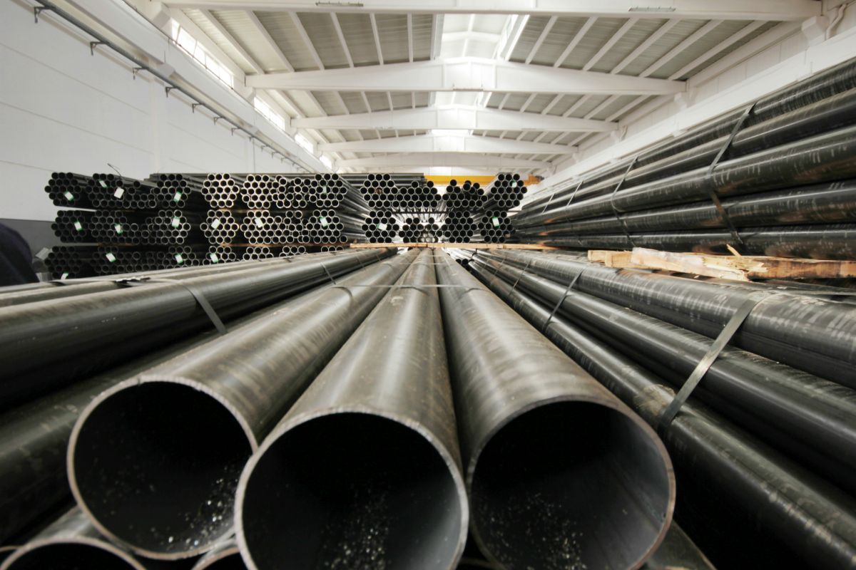 Why Use Black Iron Pipes in Structural Engineering?