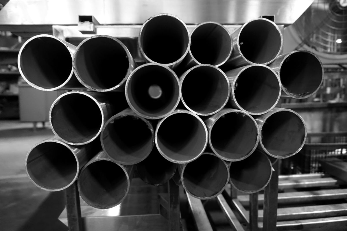 Processes in the Manufacturing of Seamless Steel Pipes