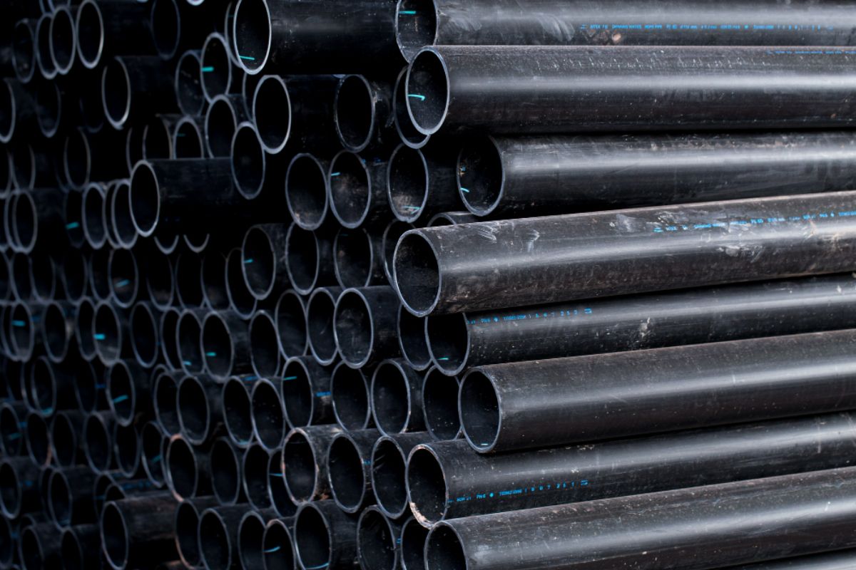 6 Ways Black Iron Pipes are Used in Water Systems