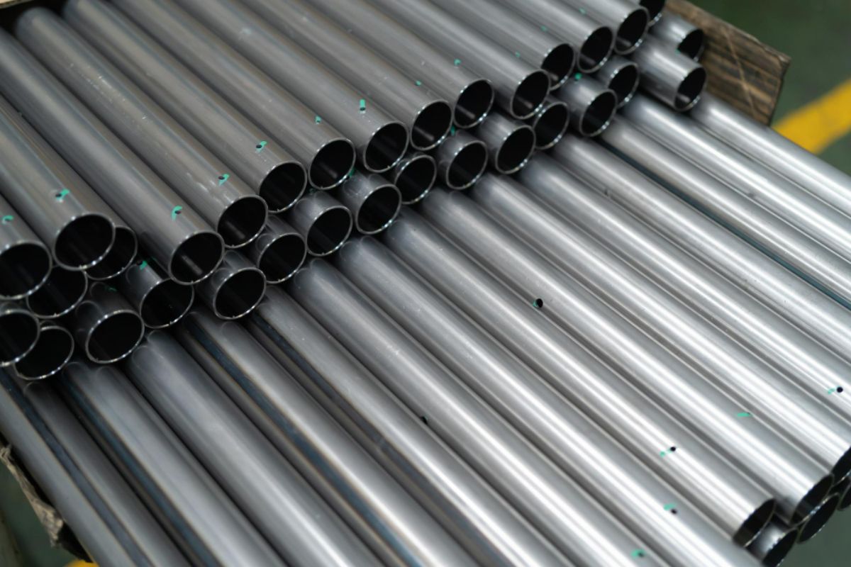 Why Construction Project Managers Choose Galvanized Iron Pipes for Long-term Durability