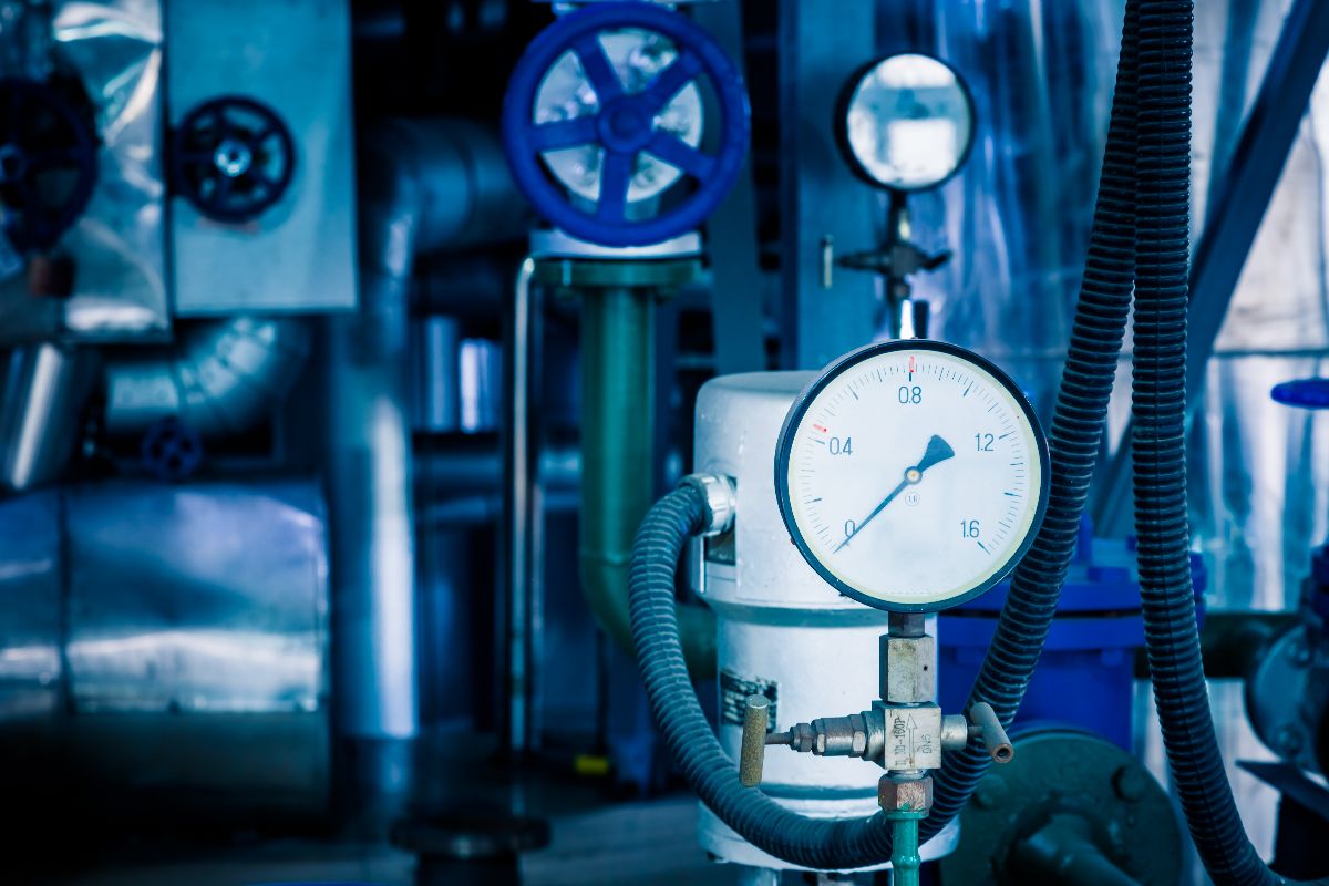 Operate high-pressure water systems