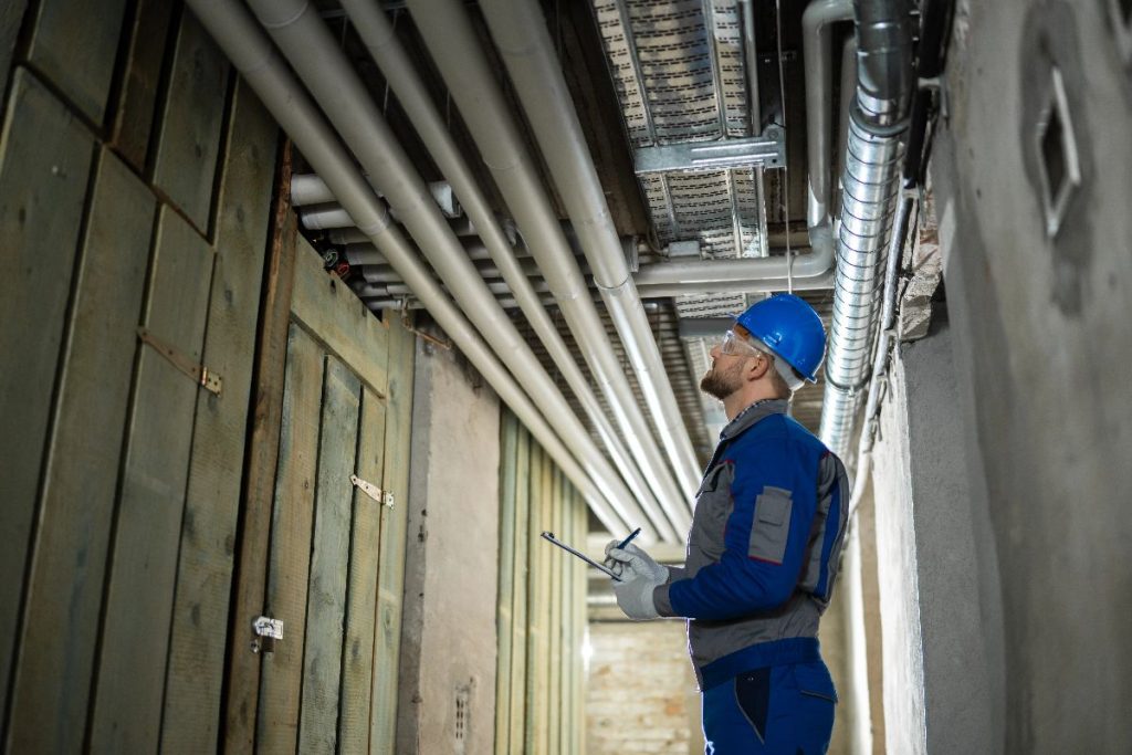 Top Industries that Still Rely on Black Iron Pipes Today