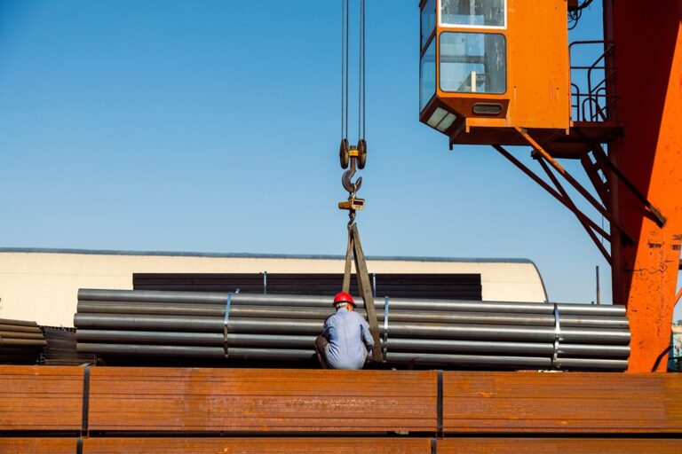 How to Maintain a Reliable Steel Pipe Supply During the Rainy Season